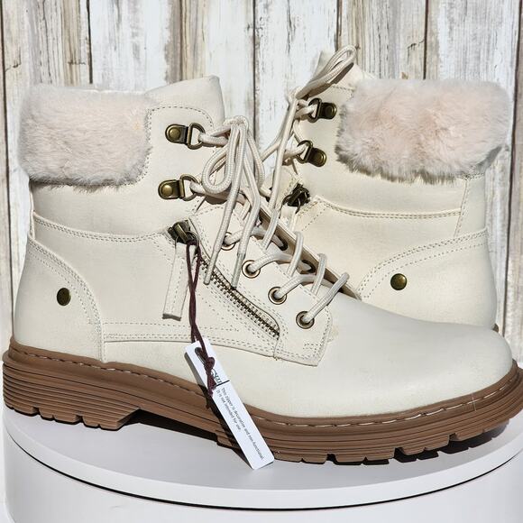 NEW - Cliffs by White Mountain Women's Powell Collar Ankle Boots - Size 11 - Picture 2 of 12